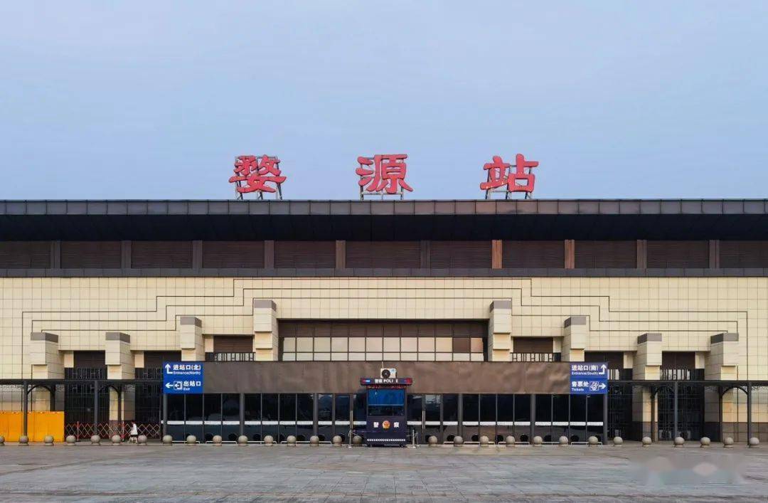 凈松恒溫恒濕機為婺源高鐵站安全營運保駕護航